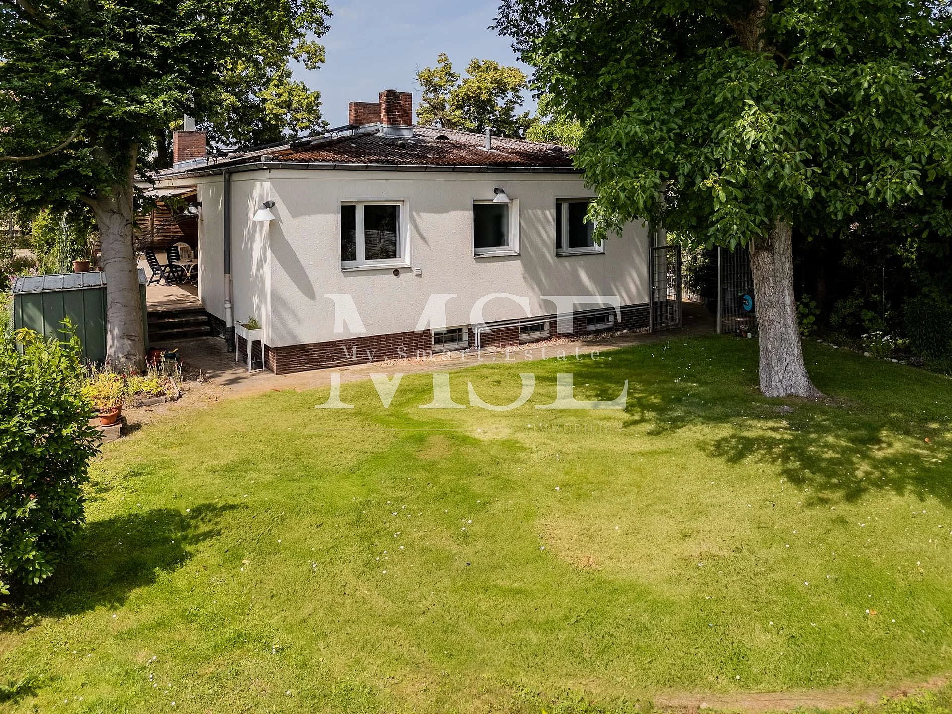 Hausansicht Gartenseite