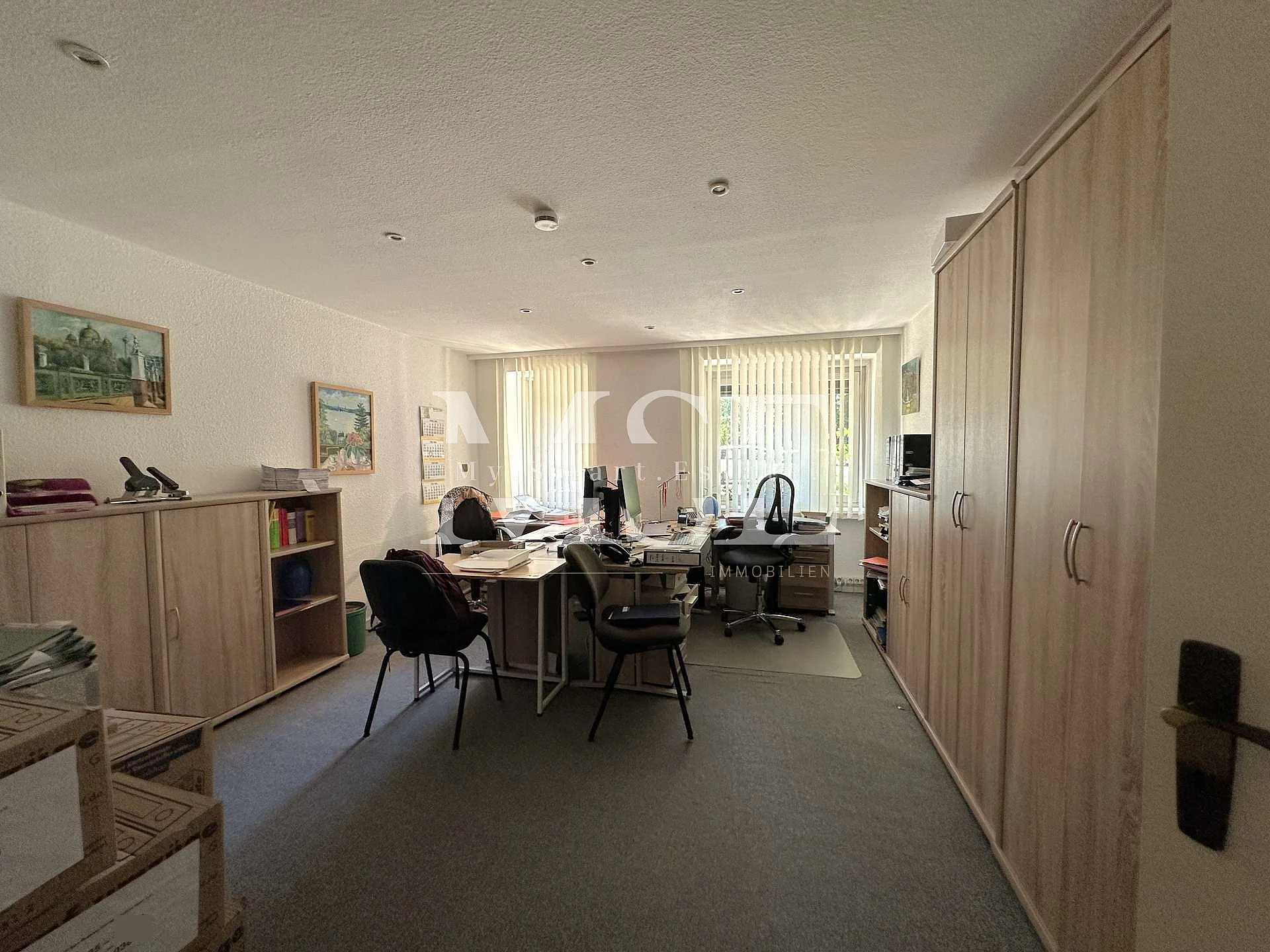 Büro I